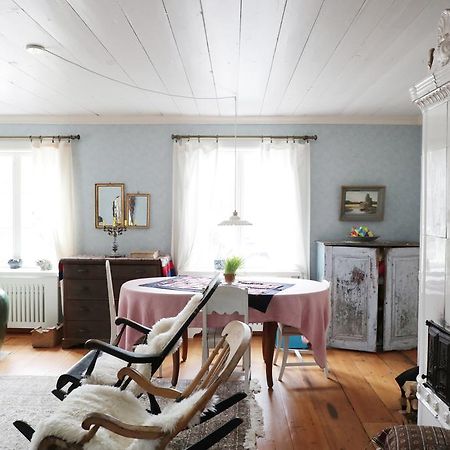 ロヴィーサ 1800'S Townhouseヴィラ エクステリア 写真